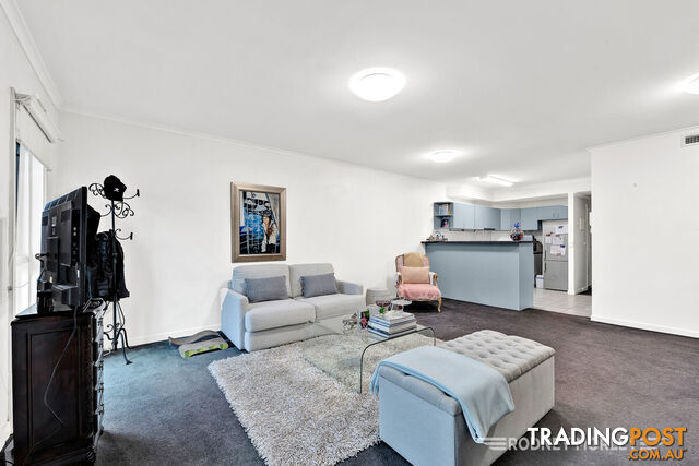 8 96 Hawthorn Road CAULFIELD NORTH VIC 3161