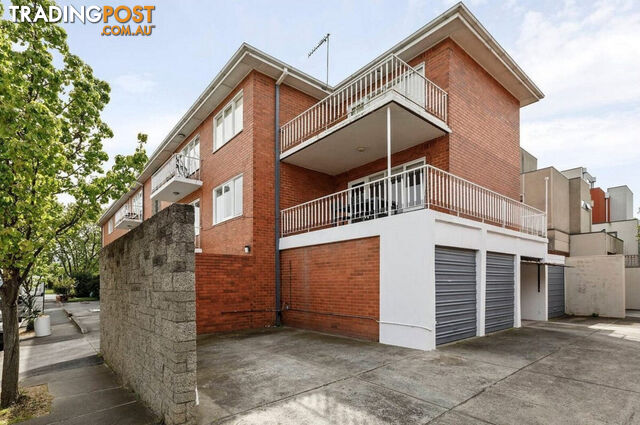 6 310 Dandenong Road ST KILDA EAST VIC 3183