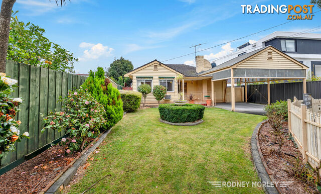 4 Rosanna Court Carnegie VIC 3163
