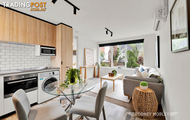 7 26 Park Crescent Caulfield North VIC 3161 - photo 2 of 10