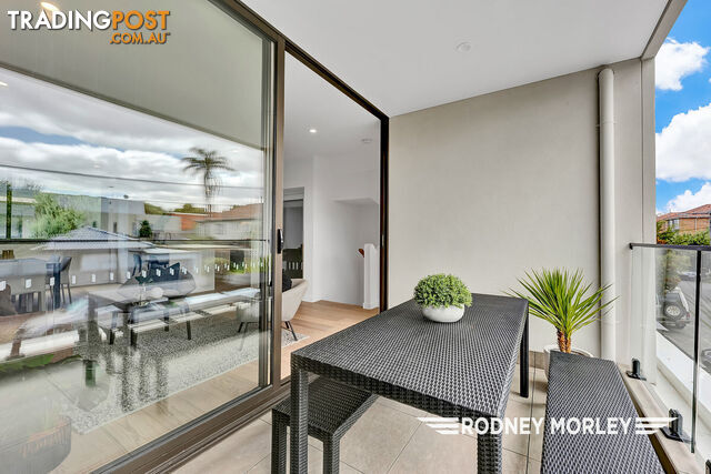 1A May Street Elwood VIC 3184