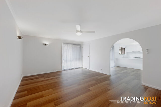 2 12 Crewe Road HUGHESDALE VIC 3166