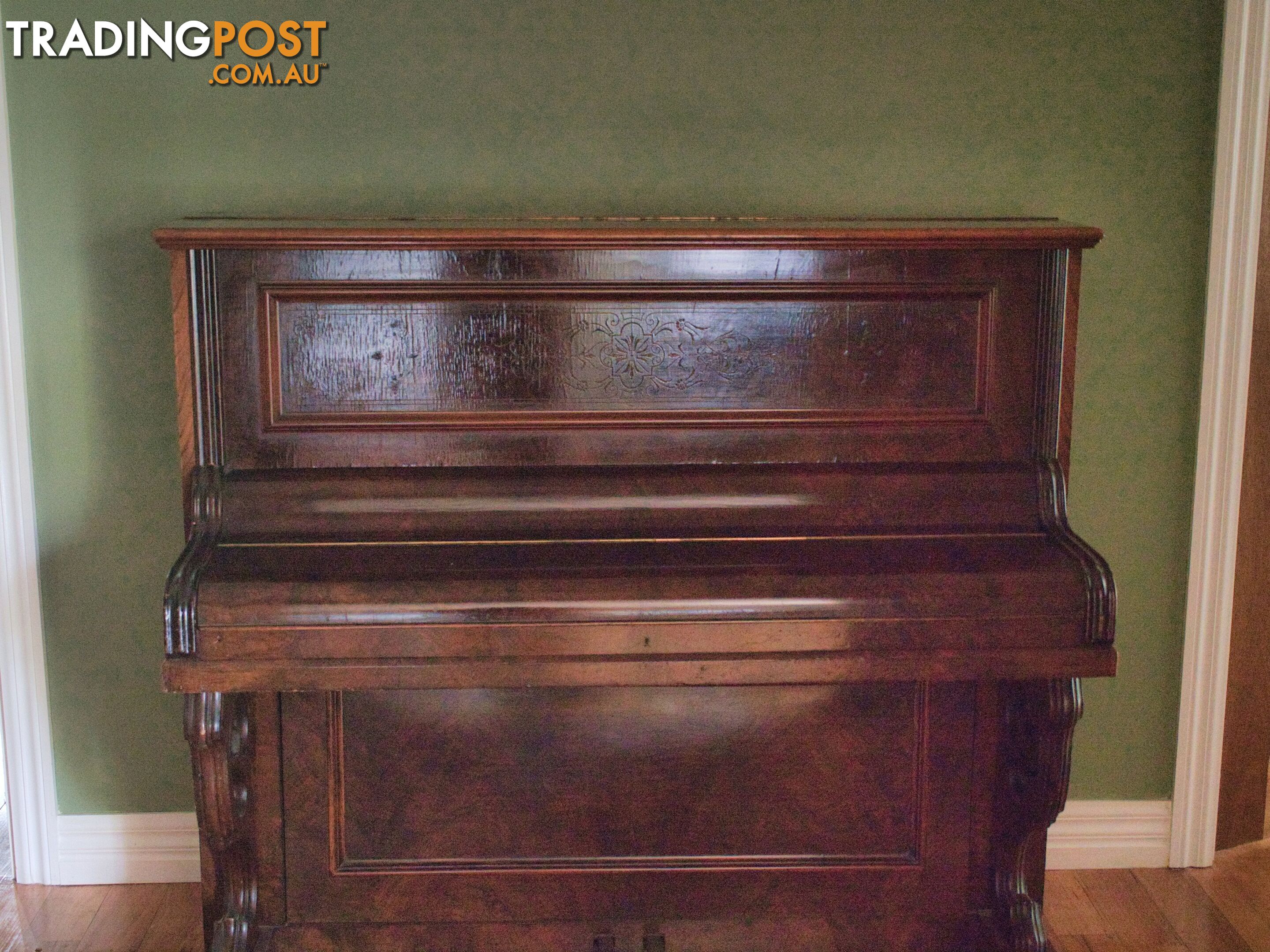 Piano Vintage over 100 years old