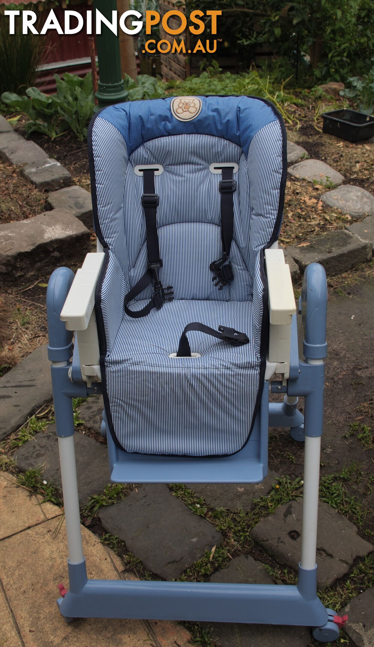 Baby high feeding chair