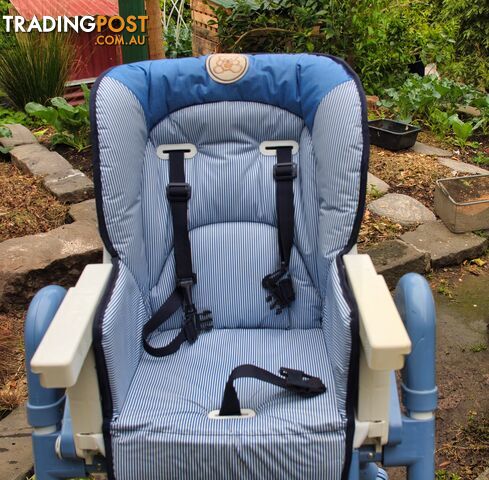 Baby high feeding chair