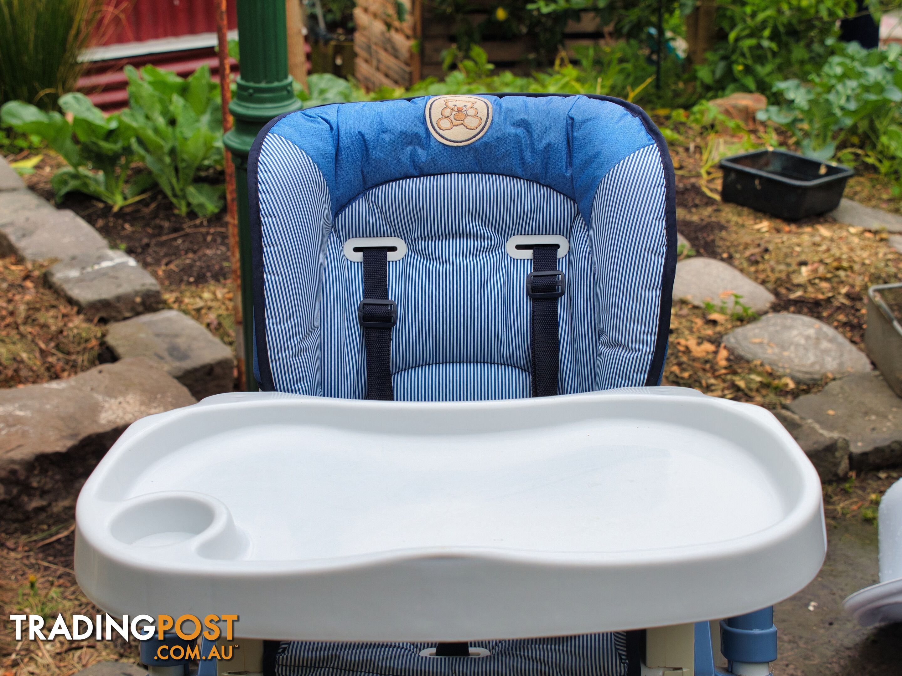 Baby high feeding chair