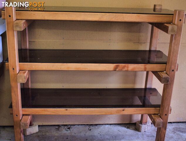 Glass shelving $80 PICK UP UPWEY 3158