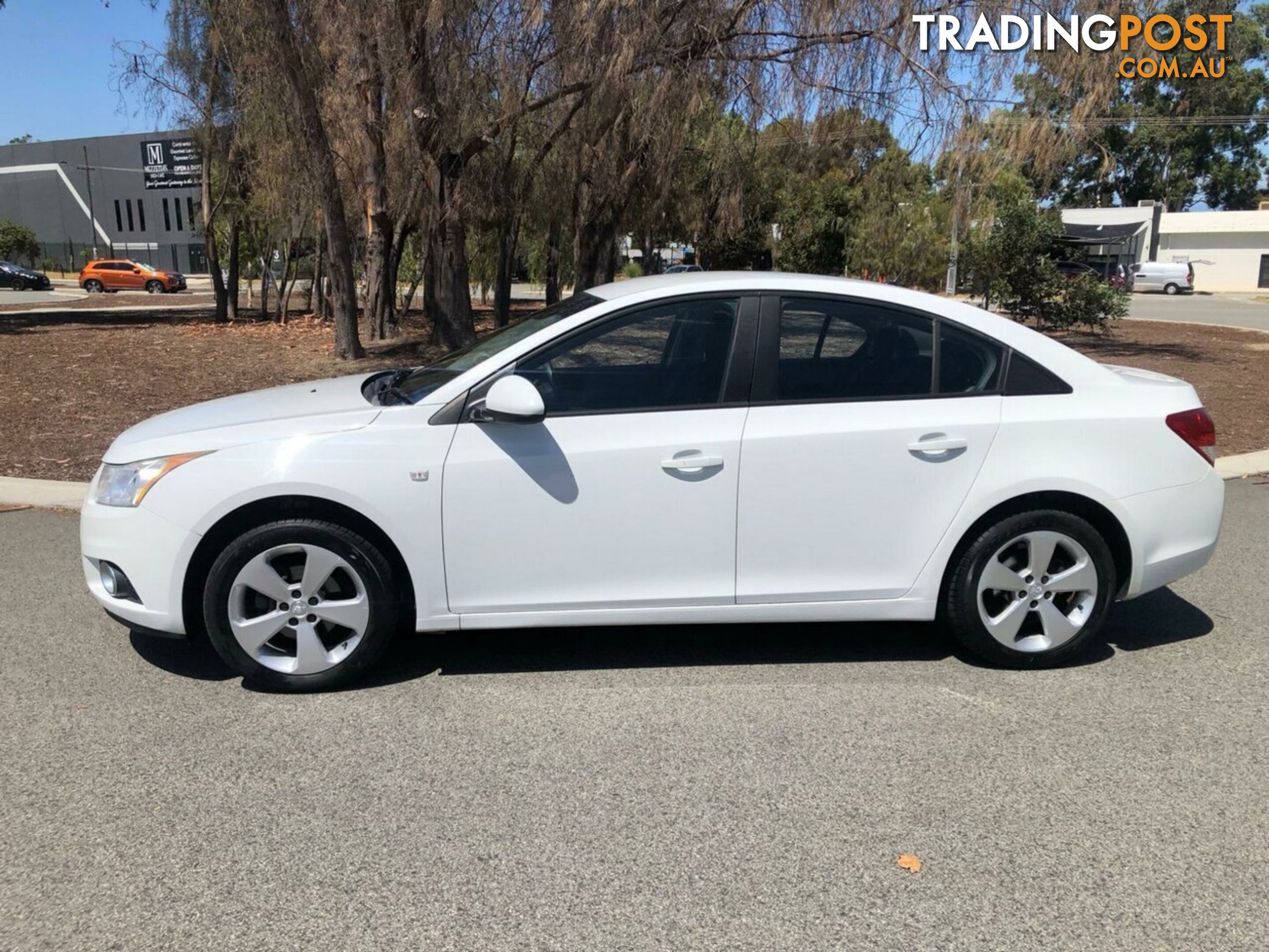 2013 HOLDEN CRUZE EQUIPE JH SERIES II MY14 SEDAN