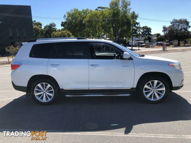 2010 TOYOTA KLUGER GRANDE AWD GSU45R WAGON