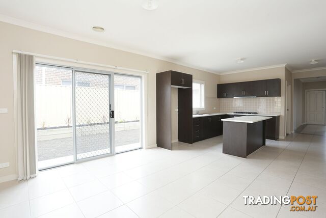 3 Briar Valley Rise CAROLINE SPRINGS VIC 3023