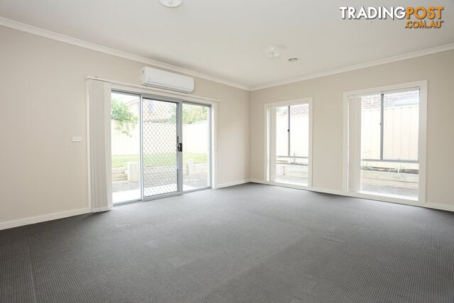 3 Briar Valley Rise CAROLINE SPRINGS VIC 3023