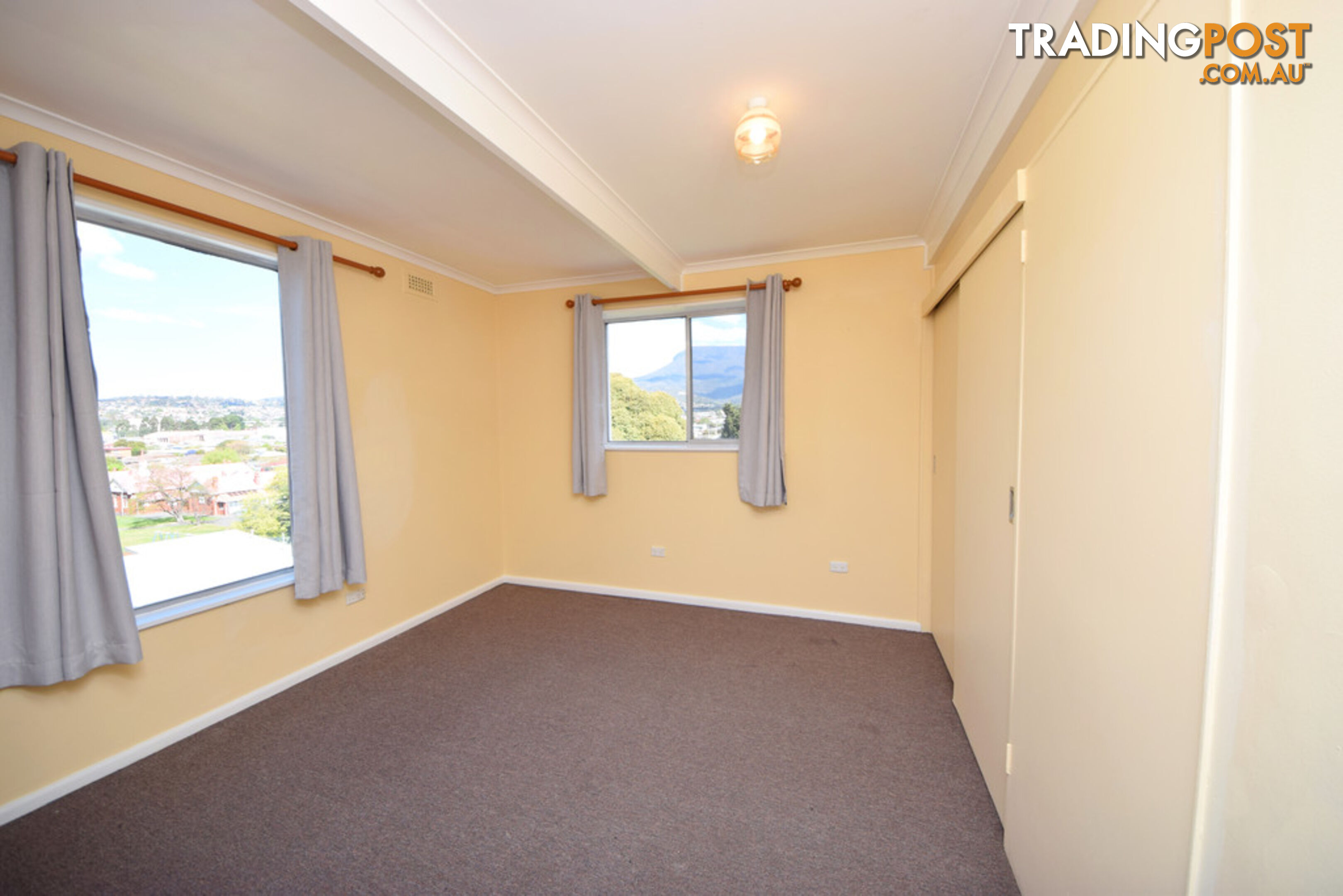 2/10 Weston Place MONTROSE TAS 7010