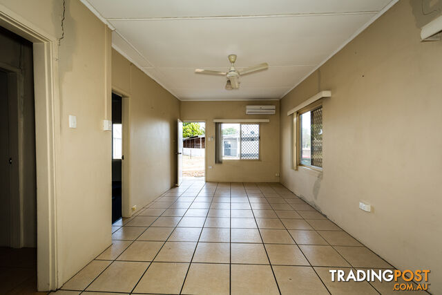 1/135 Simpson Street MOUNT ISA QLD 4825