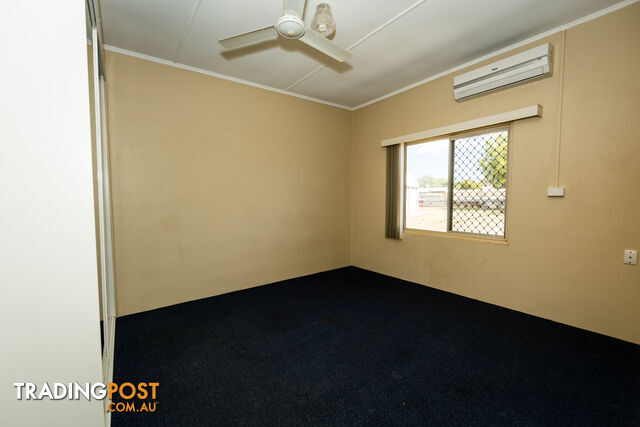 1/135 Simpson Street MOUNT ISA QLD 4825