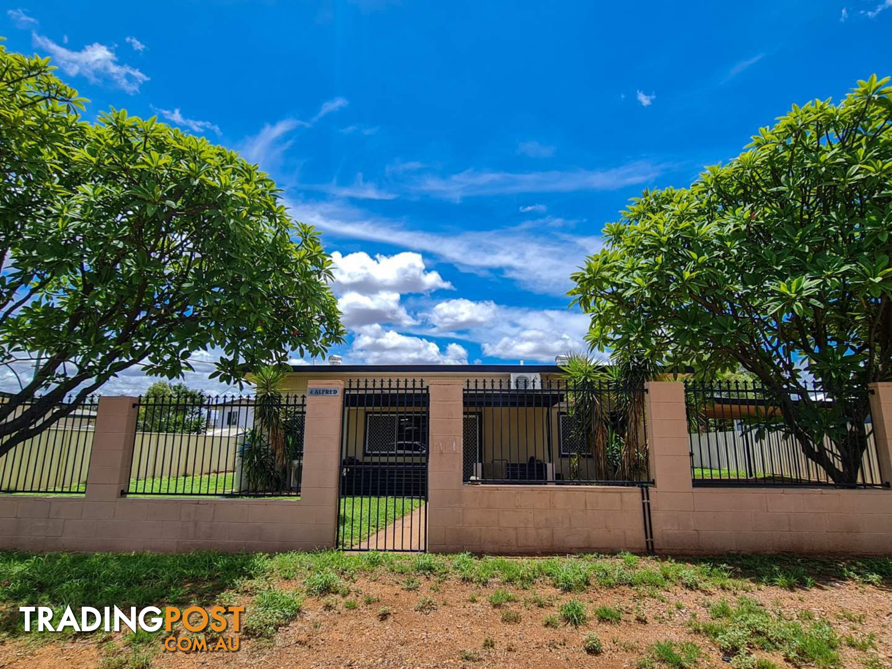 4 Alfred Street MOUNT ISA QLD 4825