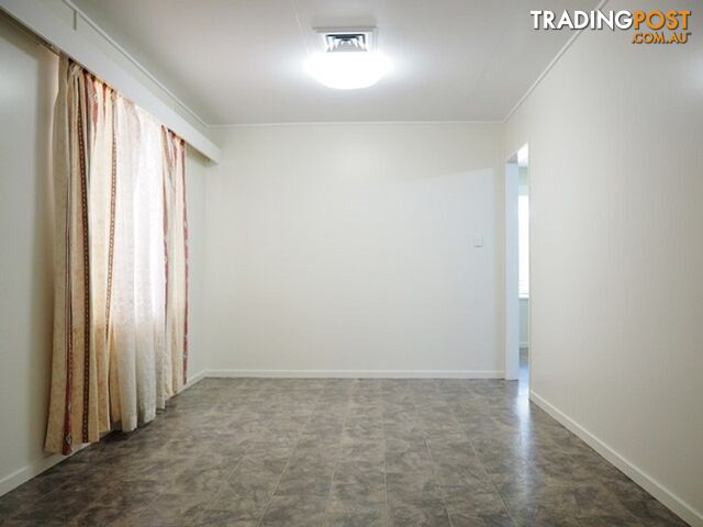 4 Urquhart Street MOUNT ISA QLD 4825