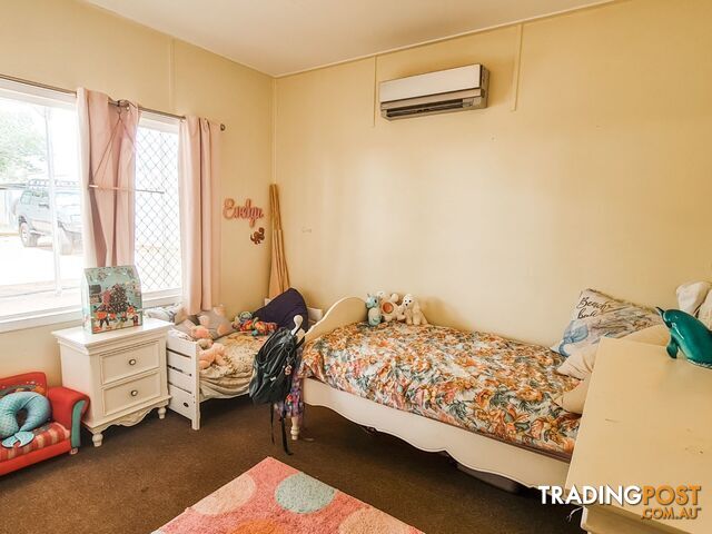 5 Eleventh Avenue MOUNT ISA QLD 4825