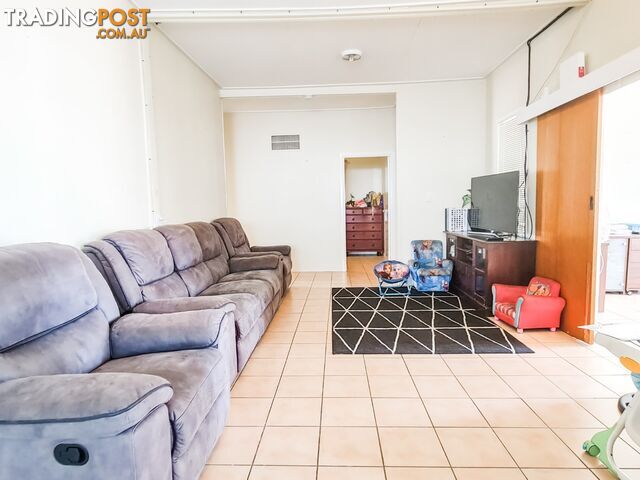 5 Eleventh Avenue MOUNT ISA QLD 4825