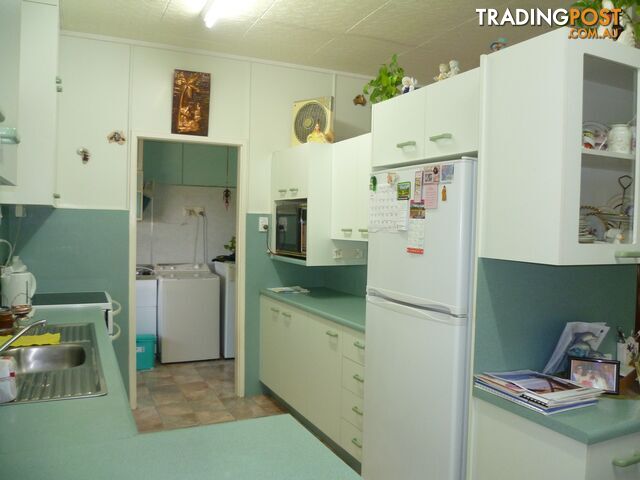 2 Sapphire Street MOUNT ISA QLD 4825