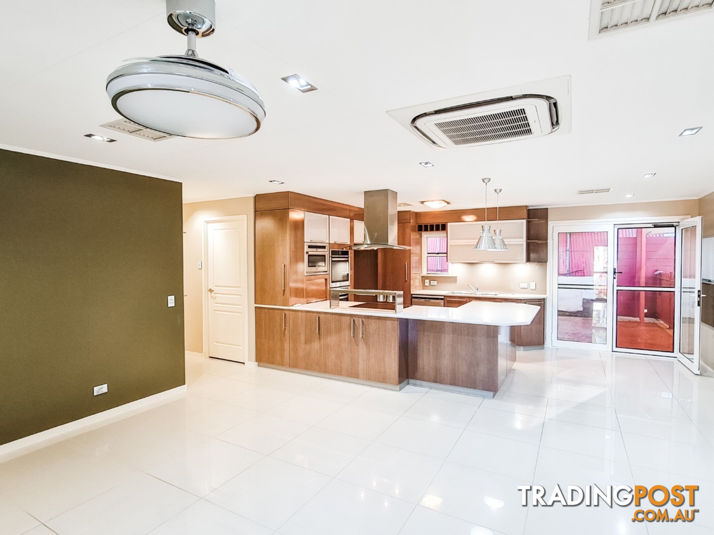 81 Abel Smith Parade MOUNT ISA QLD 4825