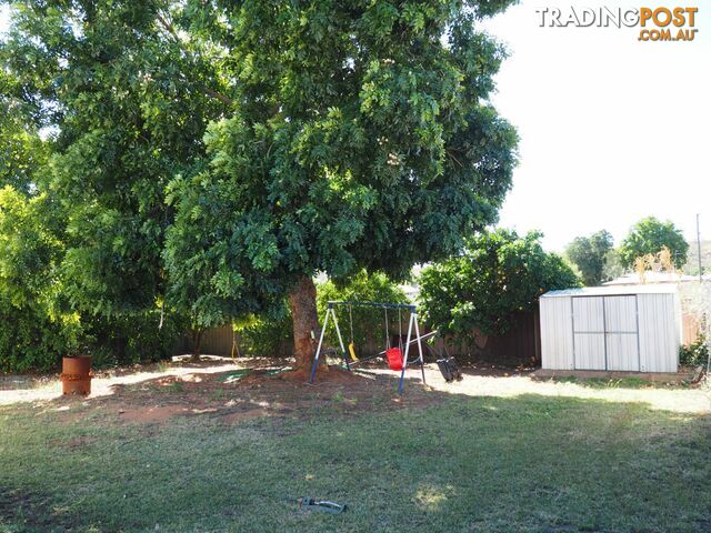 24 Boyd Parade MOUNT ISA QLD 4825