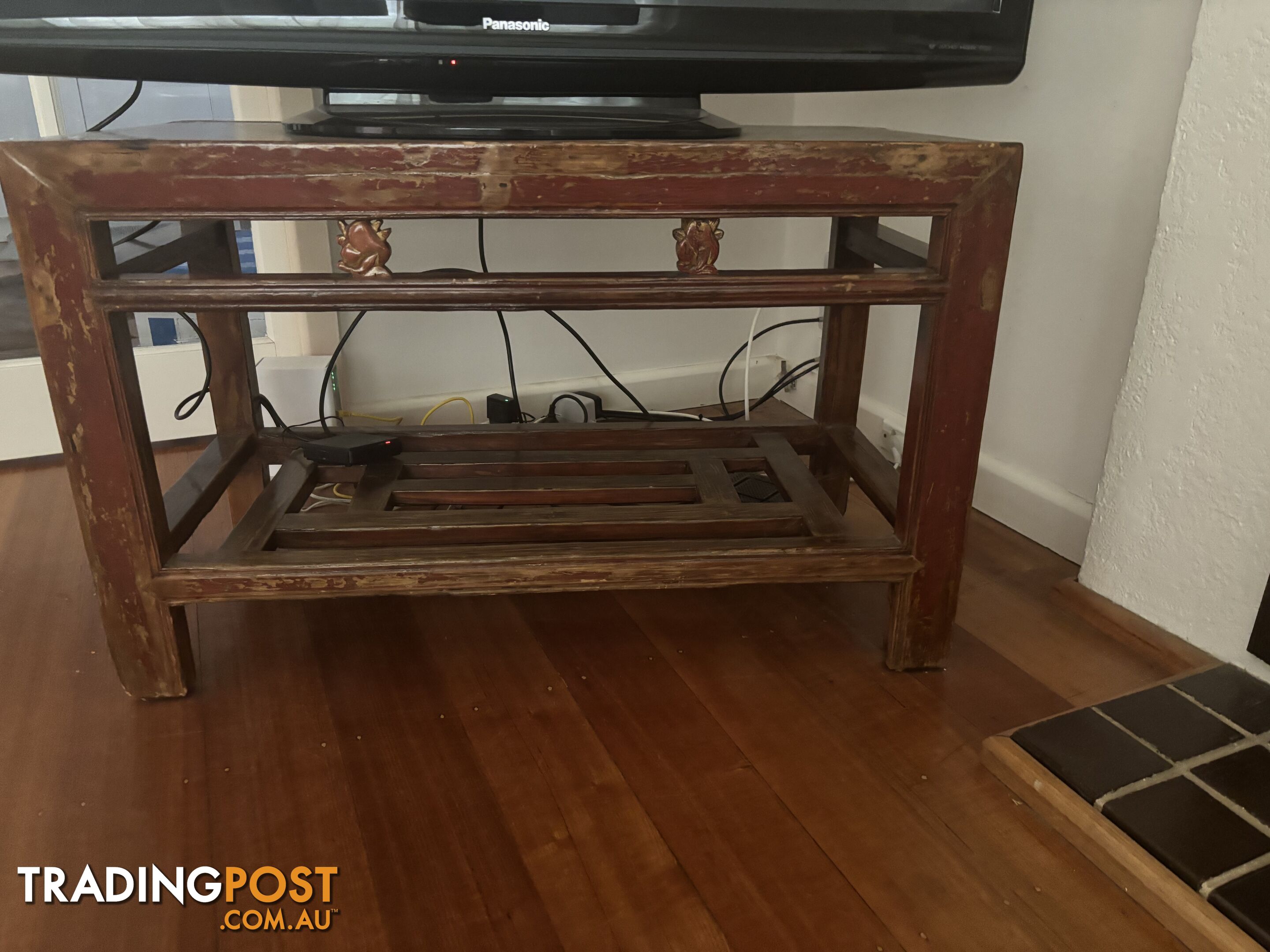 Console tv table