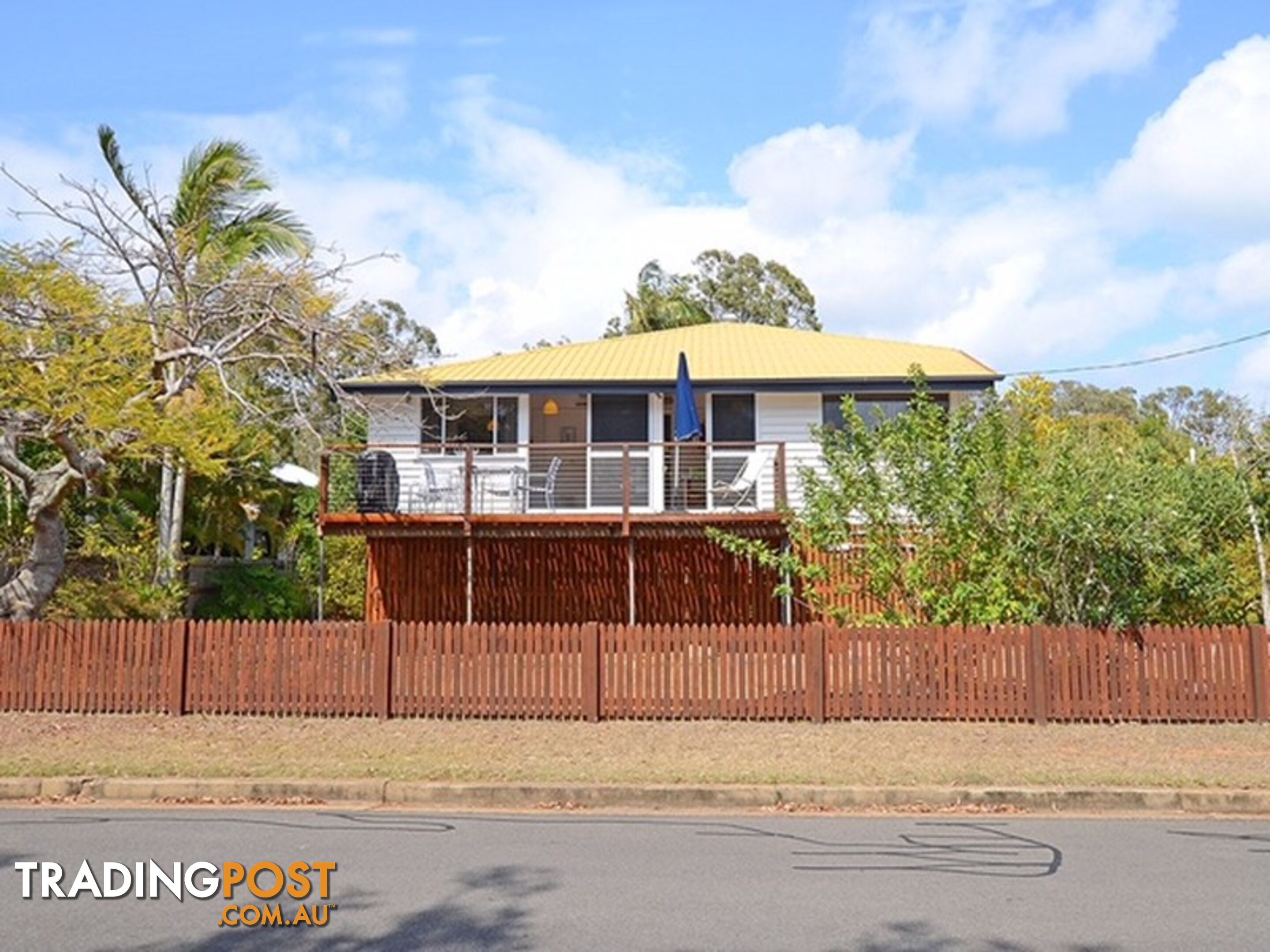 40 Esplanade POINT VERNON QLD 4655