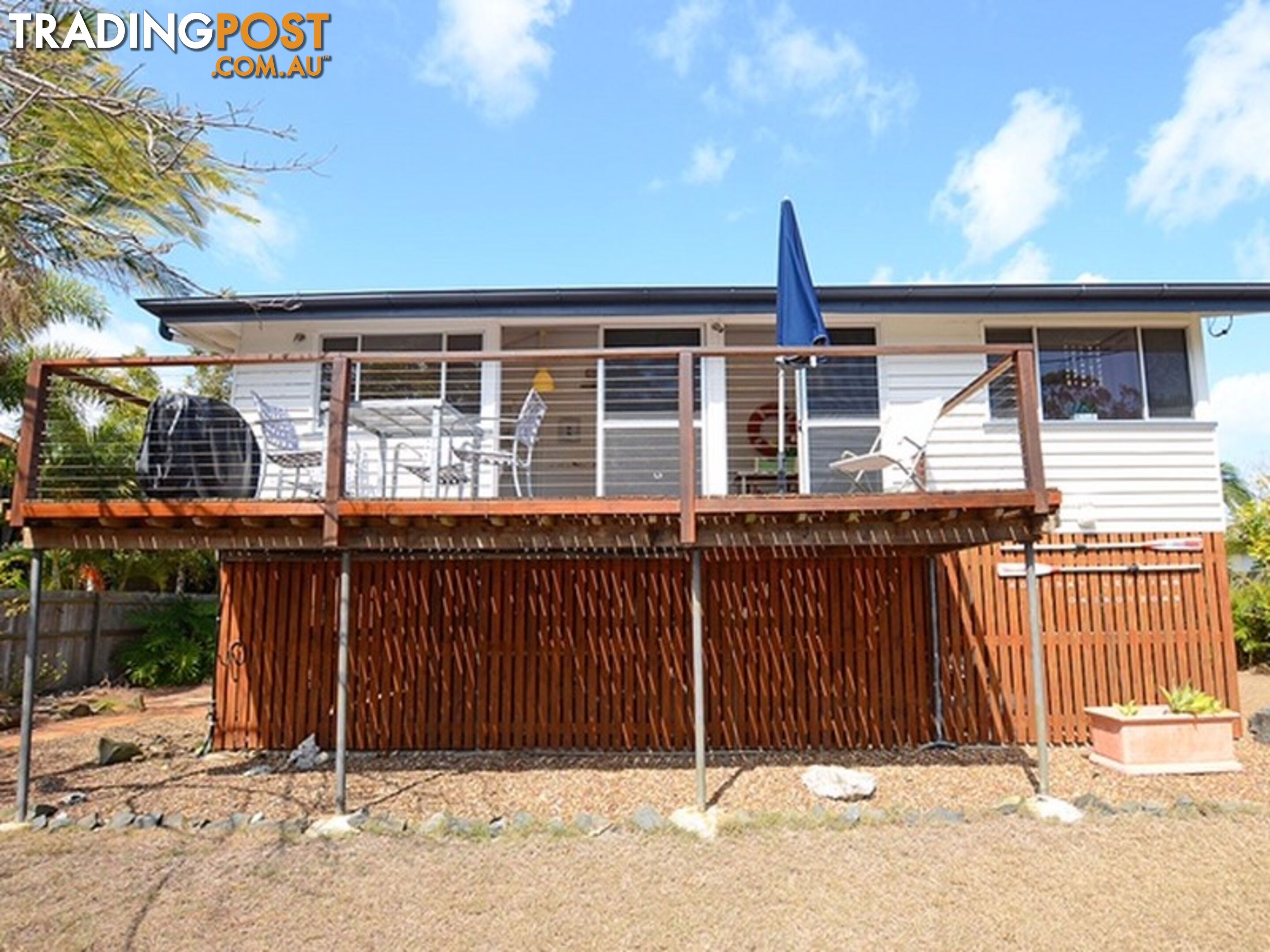 40 Esplanade POINT VERNON QLD 4655