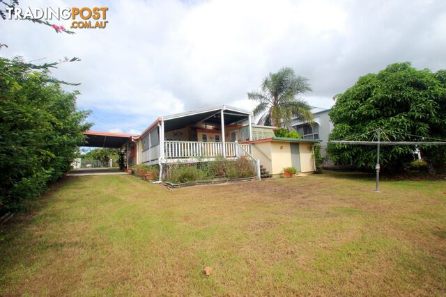 12 Mant Street POINT VERNON QLD 4655