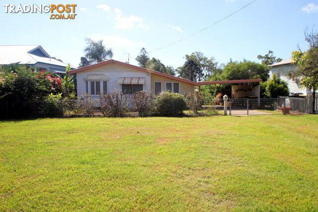 12 Mant Street POINT VERNON QLD 4655