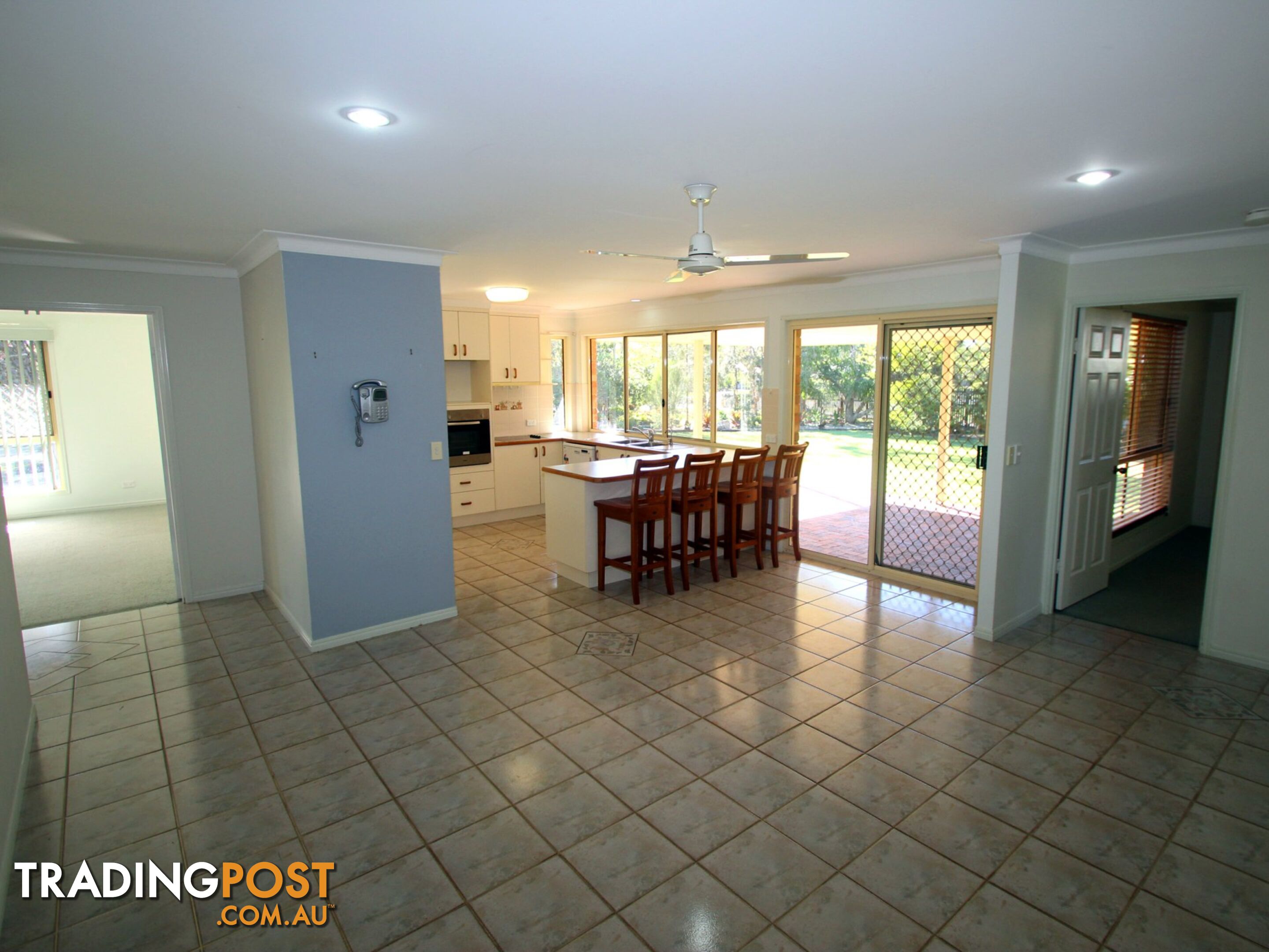 5 Kathleen Crescent WONDUNNA QLD 4655