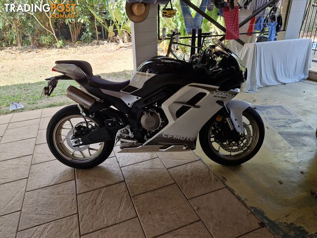 2026 CFMoto CF 500 - a four with character and a 15K redline.