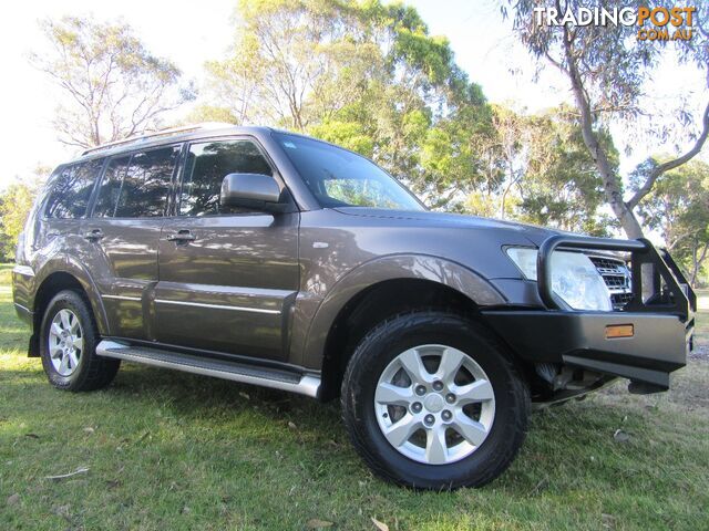 2010 MITSUBISHI PAJERO PLATINUM EDITION NT MY10 4D WAGON