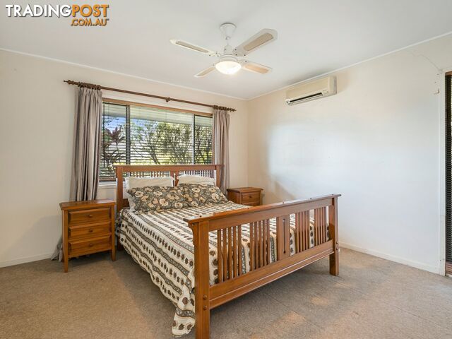 21 Roxburgh Street KENMORE QLD 4069