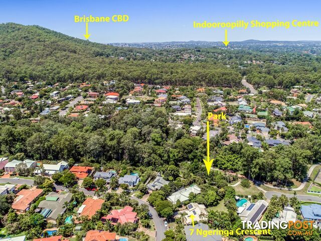 7 Ngeringa Crescent CHAPEL HILL QLD 4069