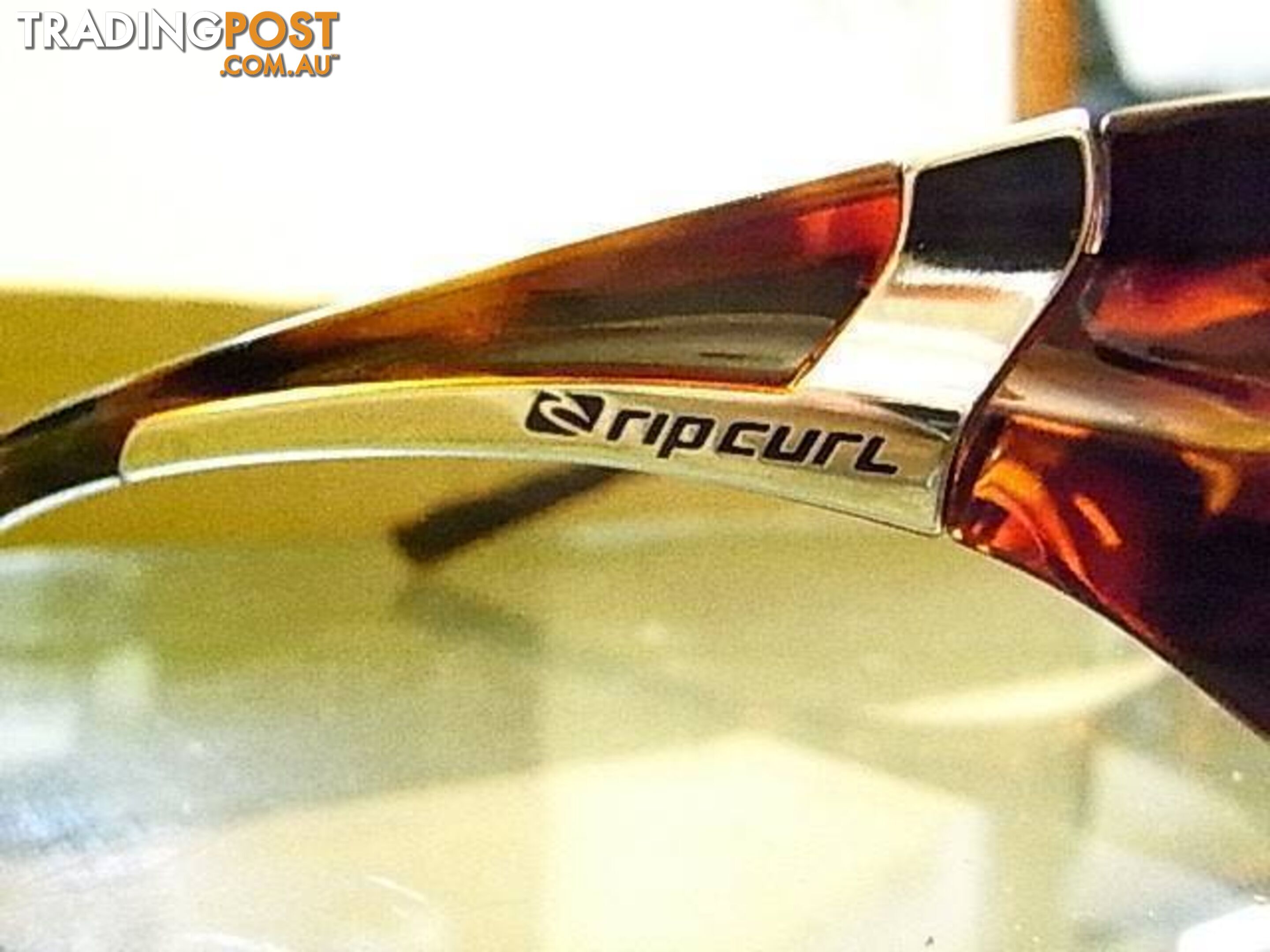 RIP CURL V11OTO MADE IN FRANCE POLARIZED SUNGLASSES BRAND NEW pic