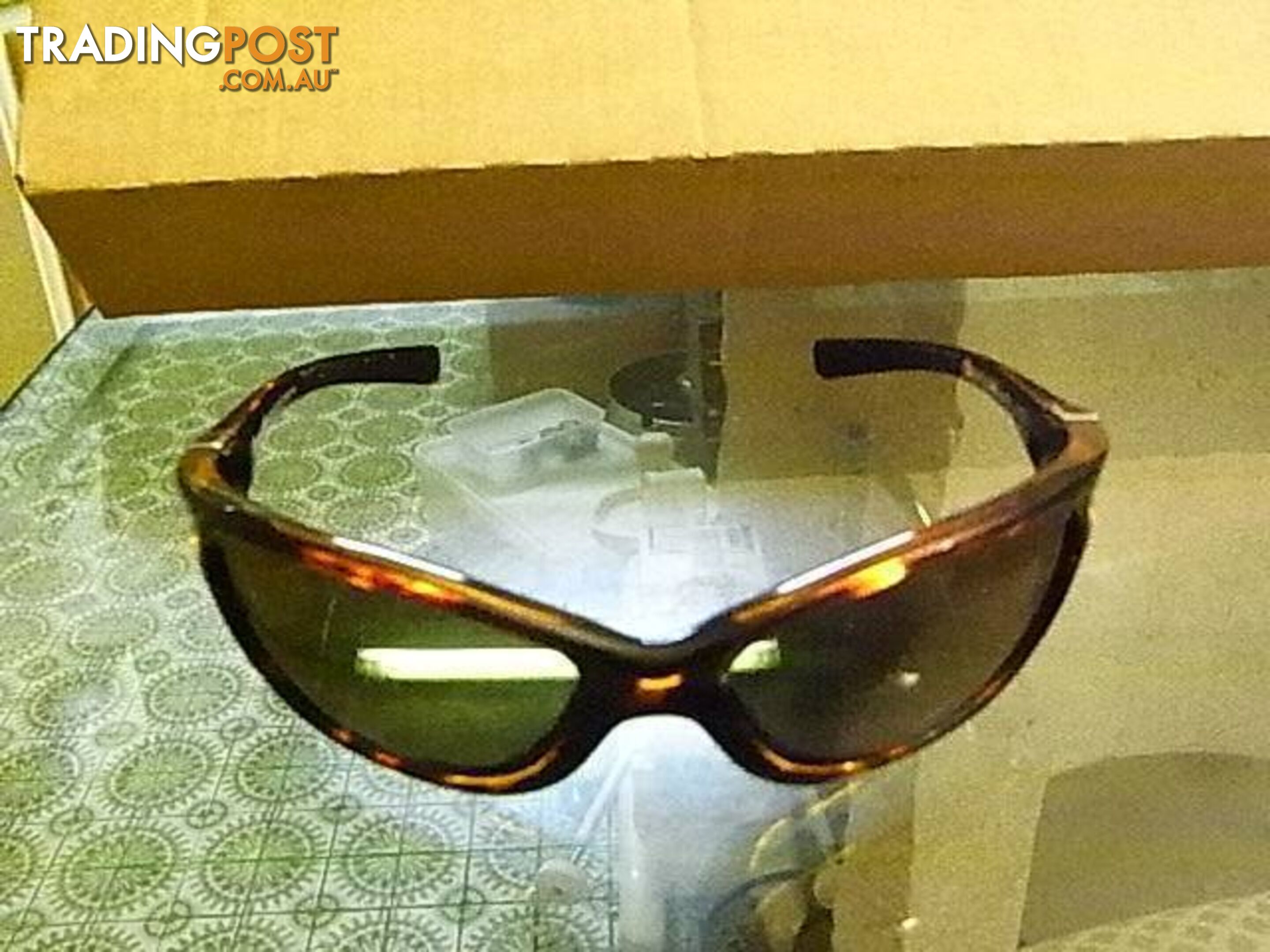RIP CURL V11OTO MADE IN FRANCE POLARIZED SUNGLASSES BRAND NEW pic