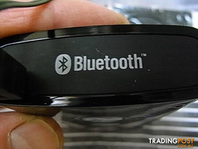 BlueAnt Supertooth 3 N15417 (model BTSVBC3) Bluetooth hands-free