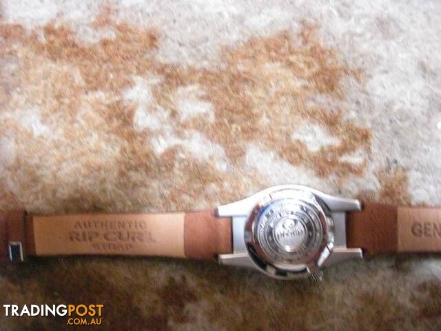 NEW RIPCURL WATCH UNWANTED GIFT NEVER WORN WATERPROOF PICKUP OR