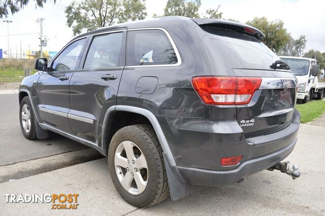 2011 JEEP GRAND CHEROKEE LAREDO (4X4) WK WAGON - photo 3 of 19