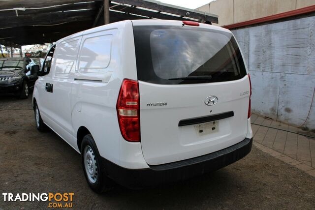 2016 HYUNDAI ILOAD BODYSTYLE TQ SERIES 2 (TQ3) UPGR VAN - photo 4 of 18