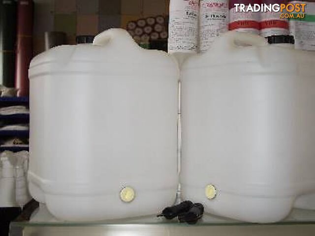 BUCKET STORAGE 20 LT HEAVY DUTY PLASTIC CAN STACK RESEALABLE - photo 2 of 9