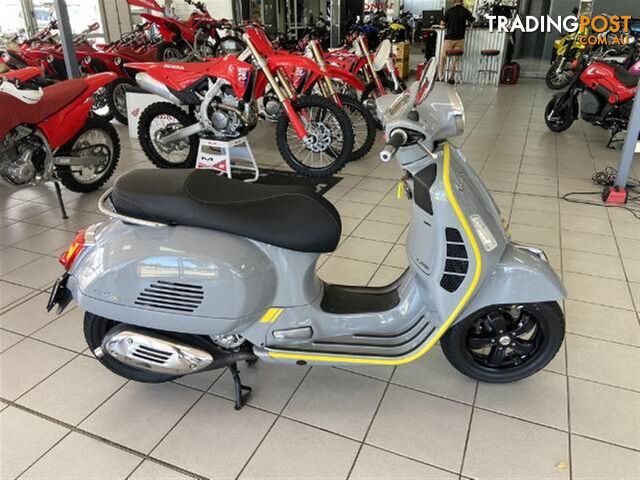 2019 VESPA GTS SUPER TECH HPE 300 SCOOTER GTS