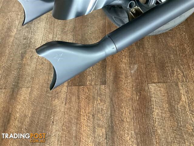 2017 INDIAN CHIEF DARK HORSE ROAD CHIEF - photo 3 of 34