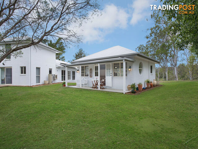 6 Riverine Court Samford Valley QLD 4520