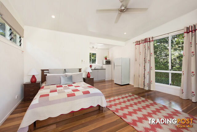 7 Hogan Court Camp Mountain QLD 4520