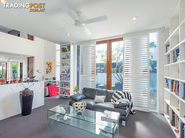 2 Topsails Place NOOSAVILLE QLD 4566