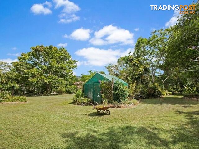 12 Queen Street COORAN QLD 4569