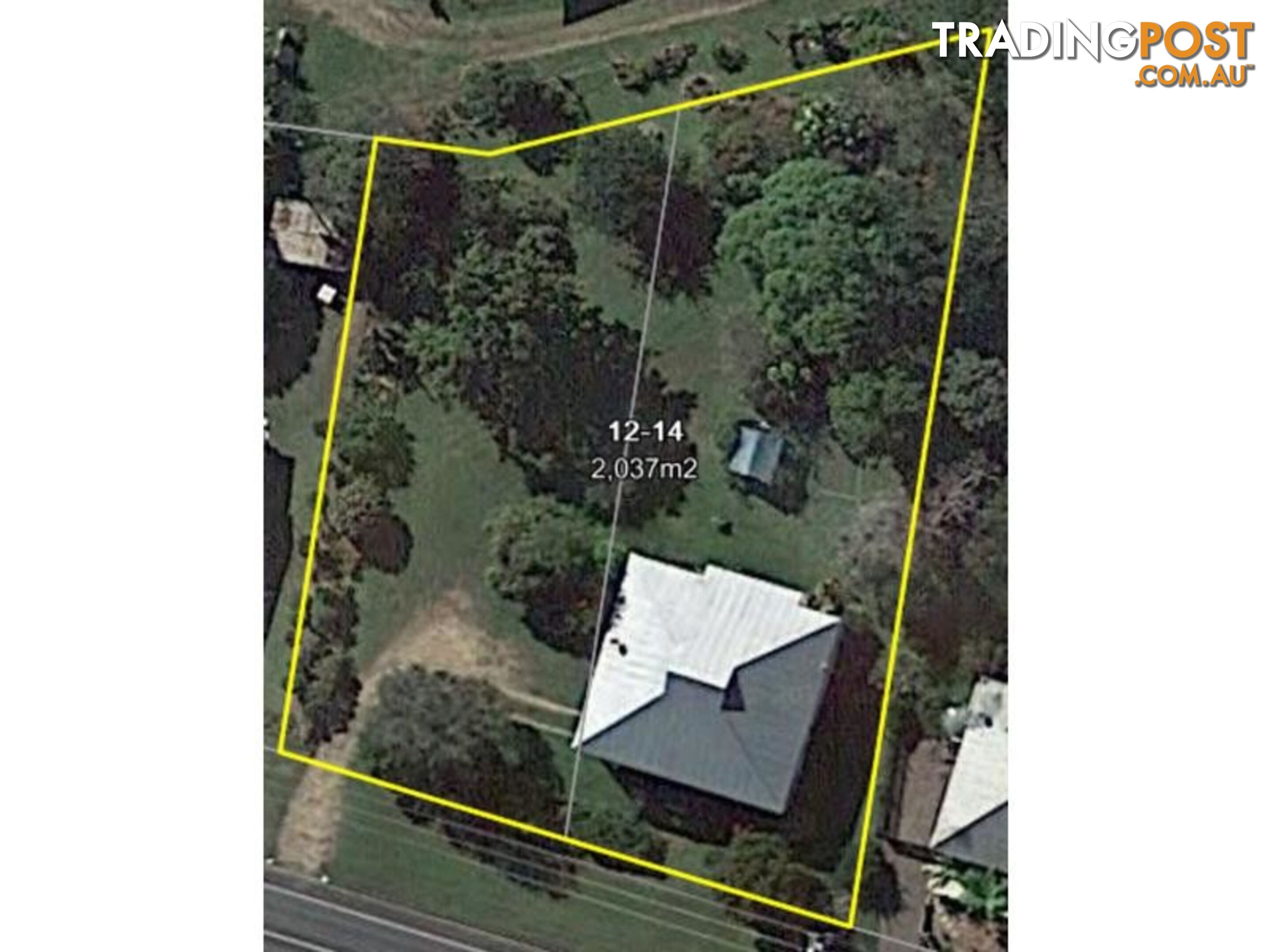 12 Queen Street COORAN QLD 4569