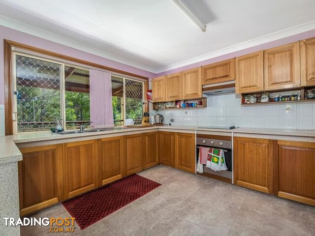 237 Forest LAKE MACDONALD QLD 4563